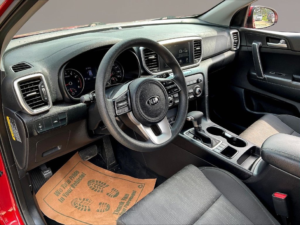 Used 2021 Kia Sportage LX AWD/4WD image 17