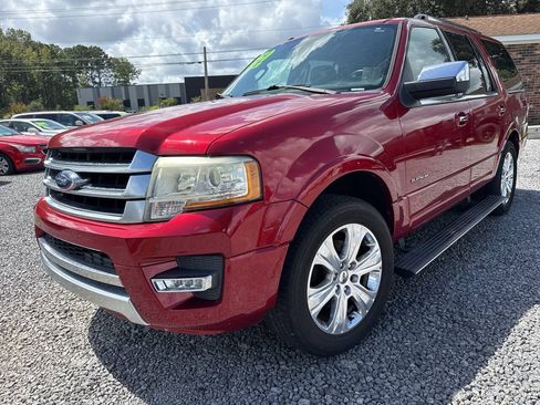 Used 2015 Ford Expedition Platinum RWD image 7