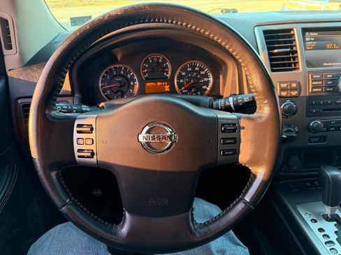 Used 2012 Nissan Armada Platinum image 11