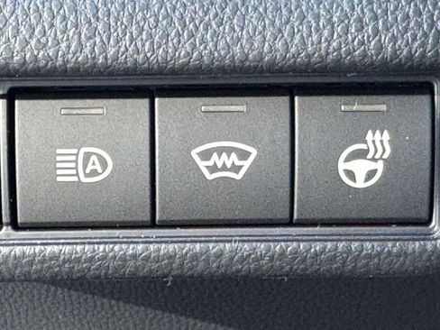 New 2026 Toyota Prius Plug-In Hybrid w/ Limited Premium Package FWD image 19