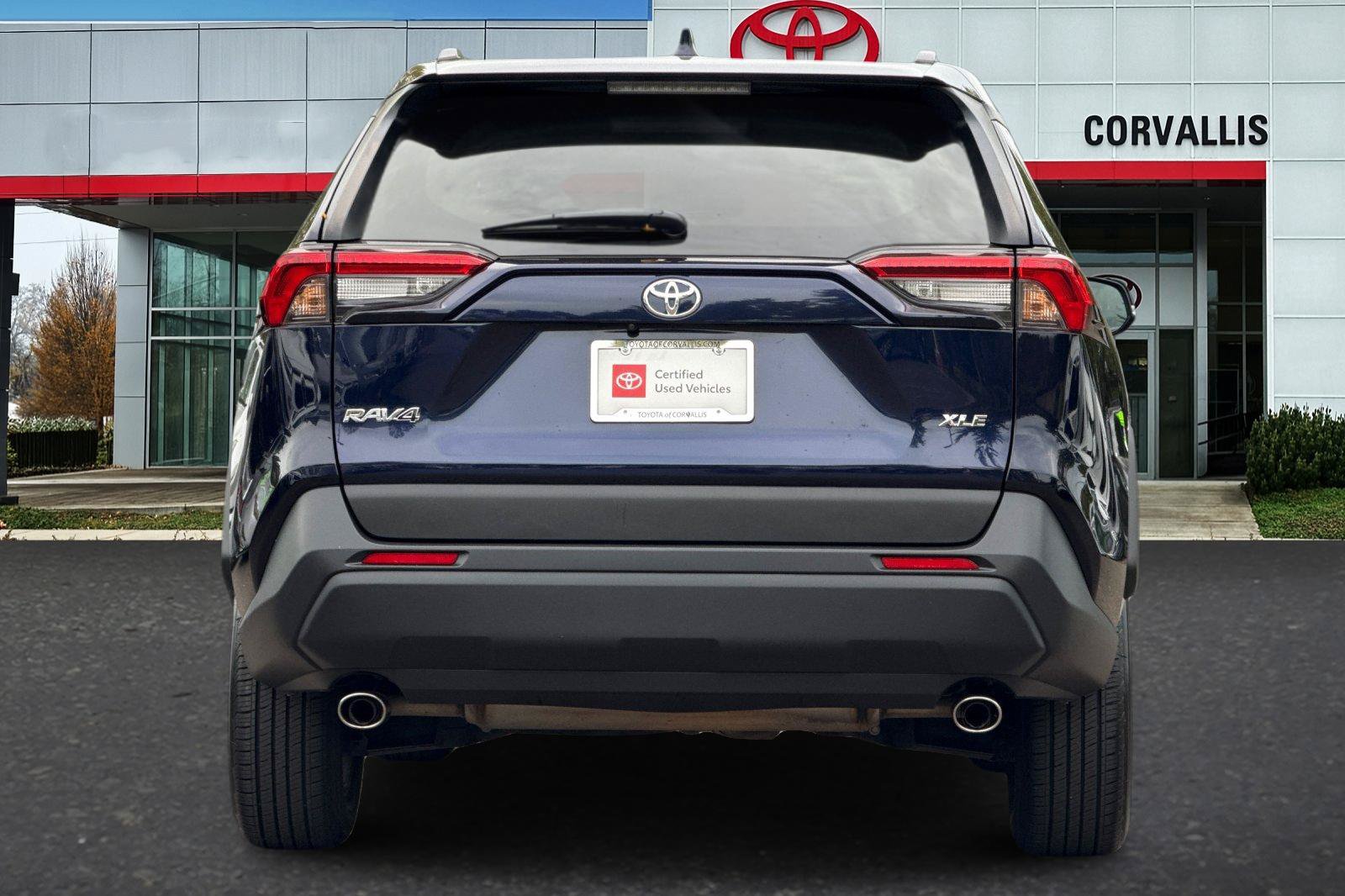 Certified 2024 Toyota RAV4 XLE FWD image 5