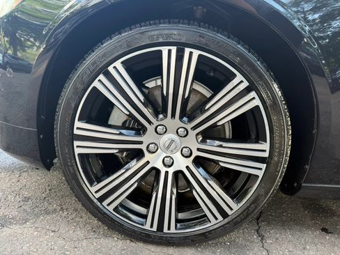 Used 2022 Volvo S90 B6 Inscription w/ Advanced Package AWD/4WD image 34