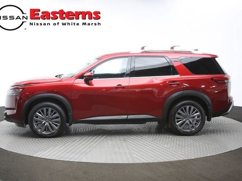 Used 2024 Nissan Pathfinder SL w/ SL Premium Package image 62