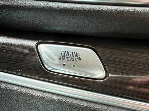 Used 2021 Buick Enclave Premium w/ Surround and Sites Package AWD/4WD image 20