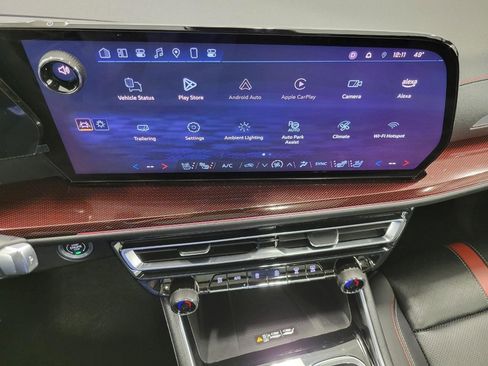 Certified 2024 Chevrolet Traverse RS w/ LPO, Floor Liner Package image 7