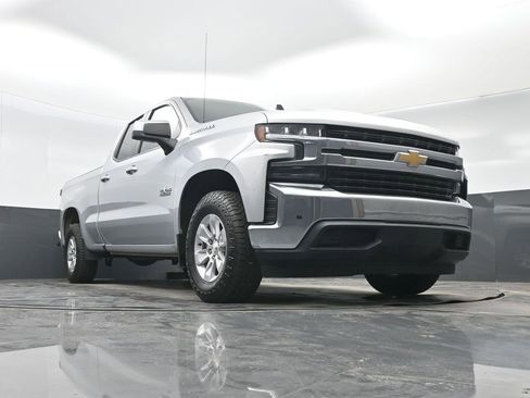 Used 2019 Chevrolet Silverado 1500 LT w/ Texas Edition image 33