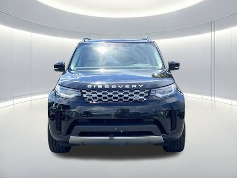 Used 2024 Land Rover Discovery S AWD/4WD image 8