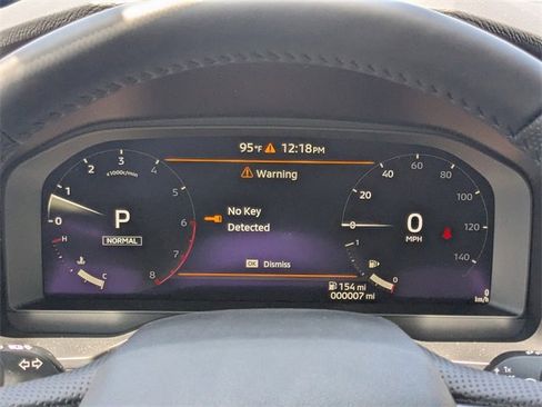 New 2025 Mitsubishi Outlander SE image 30