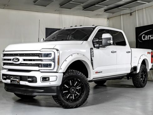 Used 2024 Ford F350 Limited w/ FX4 Off-Road Package AWD/4WD image 5