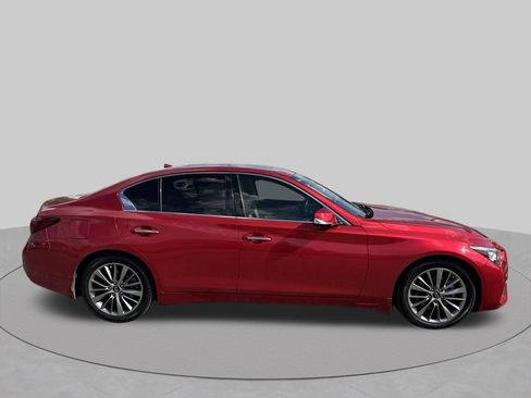 Used 2022 INFINITI Q50 Luxe w/ Cargo Package RWD image 4