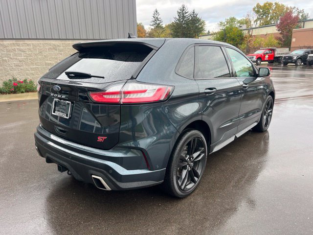 Used 2024 Ford Edge ST w/ Equipment Group 401A AWD/4WD image 5