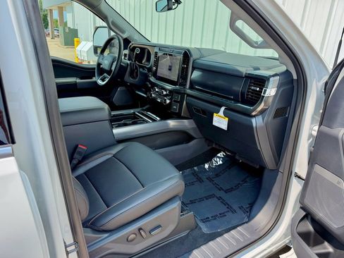 New 2026 Ford F250 Lariat w/ Chrome Package AWD/4WD image 19