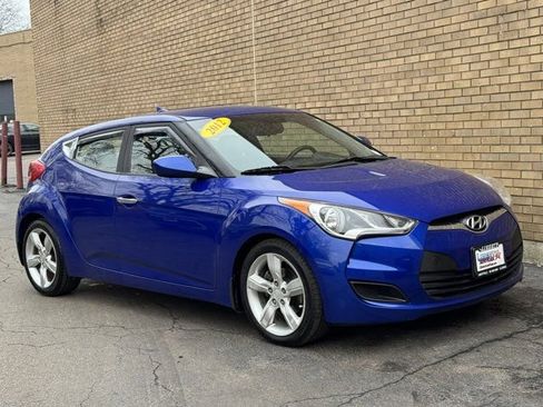 Used 2012 Hyundai Veloster image 5