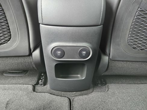 New 2026 Hyundai Ioniq 5 Limited image 16