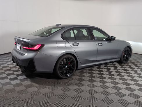 Used 2026 BMW 330i Sedan w/ M Sport Package RWD image 7