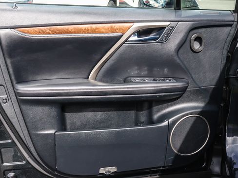 Used 2021 Lexus RX 350L FWD w/ Premium Package image 22