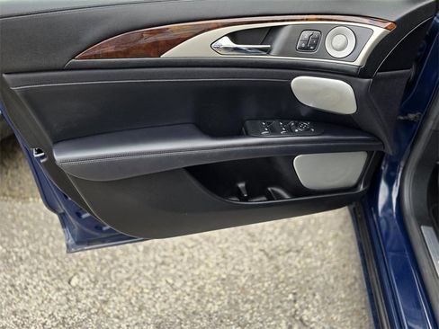 Used 2019 Lincoln MKZ Reserve w/ Luxury Package image 33