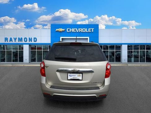 Used 2015 Chevrolet Equinox LT w/ Driver Convenience Package FWD image 4