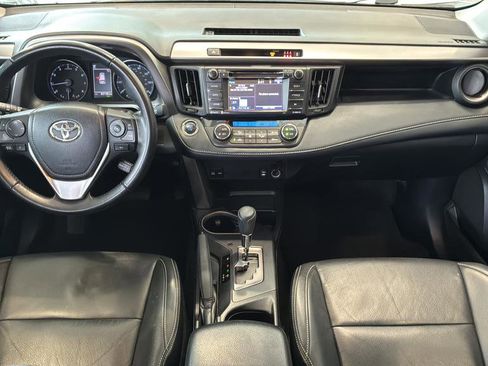Used 2018 Toyota RAV4 XLE w/ Plus Extra Value Package FWD image 27