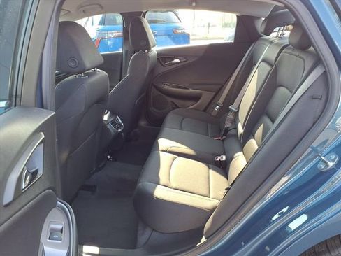 Used 2024 Chevrolet Malibu LT image 19