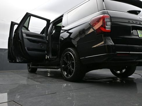 Used 2022 Ford Expedition Max Limited image 38