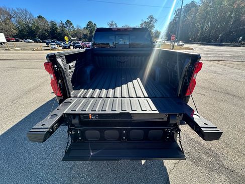 New 2026 Chevrolet Silverado 1500 High Country AWD/4WD image 22