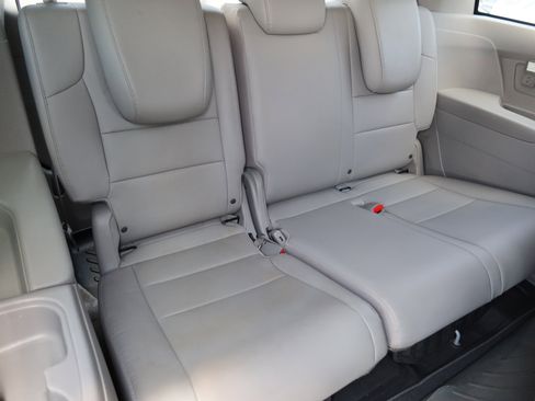 Used 2016 Honda Odyssey EX-L image 14