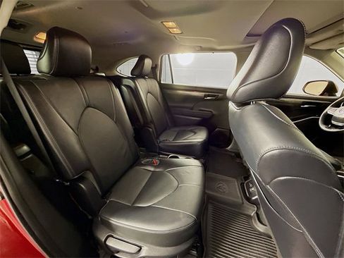Used 2023 Toyota Highlander Limited image 27