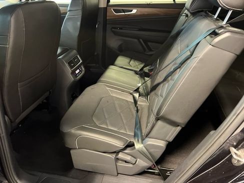 Certified 2024 Volkswagen Atlas SE AWD/4WD image 17