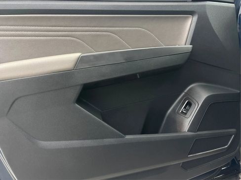 Used 2021 Volkswagen Atlas SE w/ Panoramic Sunroof Package image 26