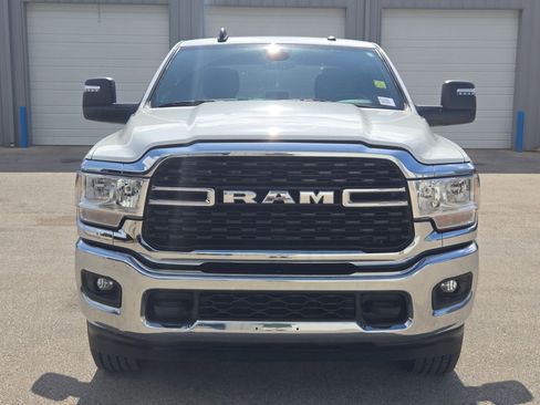 Used 2024 RAM 2500 Big Horn AWD/4WD image 8