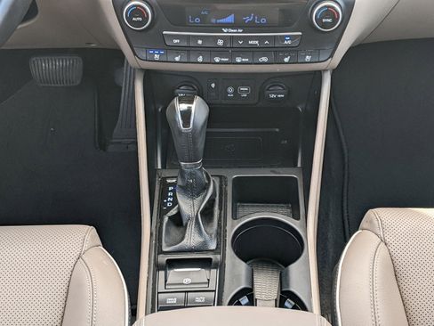 Used 2021 Hyundai Tucson Ultimate image 17