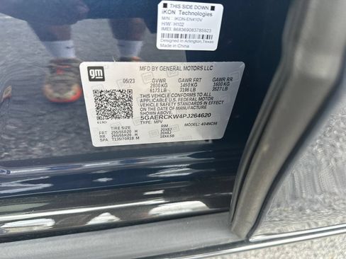 Used 2023 Buick Enclave Premium FWD image 34