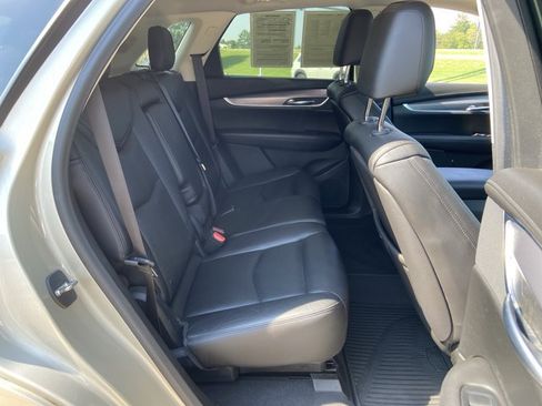 Used 2017 Cadillac XT5 Luxury w/ LPO, Wheel Lock Package FWD image 15