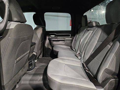 Used 2024 RAM 2500 Big Horn w/ Bed Utility Group image 34