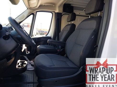 Used 2025 RAM ProMaster 1500 w/ Convenience Group image 3