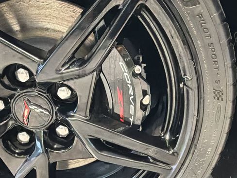New 2026 Chevrolet Corvette Stingray Preferred Cpe w/ Z51 Performance Package image 38