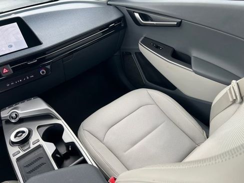 Certified 2022 Kia EV6 Wind image 11