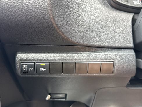 Used 2024 Toyota Corolla LE FWD image 17
