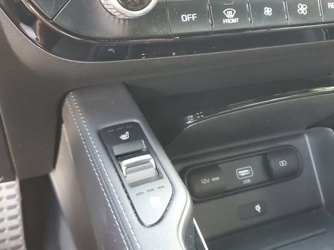 Certified 2022 Kia Telluride SX w/ SX Prestige Package AWD/4WD image 30