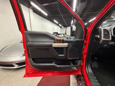Used 2016 Ford F150 Lariat w/ Equipment Group 502A Luxury AWD/4WD image 24