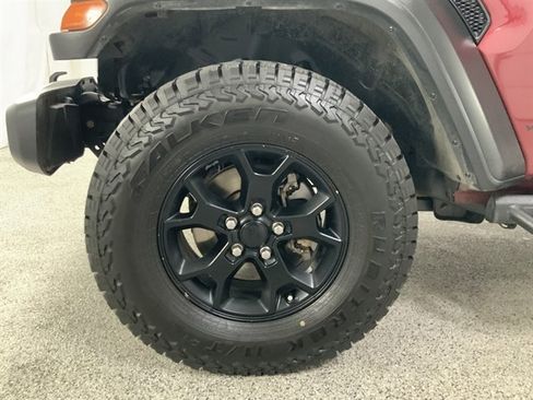 Used 2021 Jeep Wrangler Unlimited Sport image 9