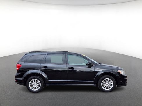 Used 2016 Dodge Journey SXT image 2