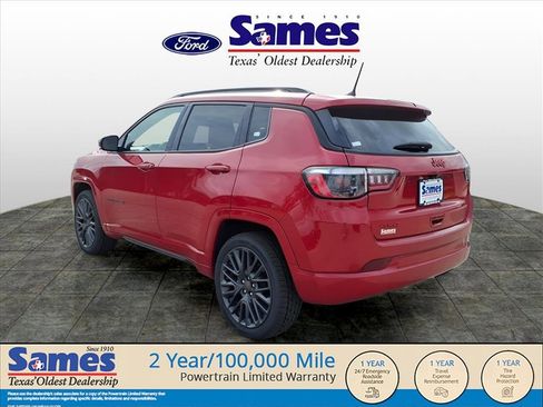 Used 2022 Jeep Compass Limited image 7