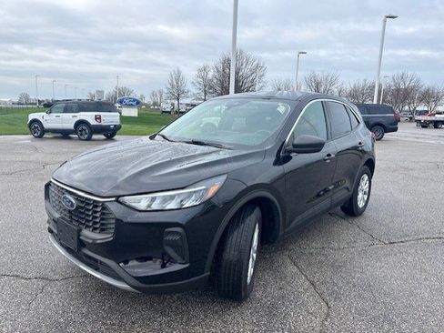 Used 2024 Ford Escape Active w/ Tech Pack #1 image 3