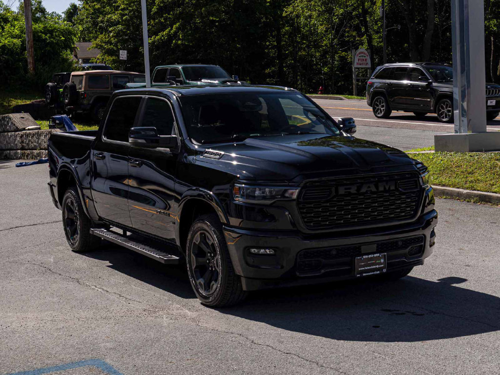 Used 2026 RAM 1500 Lone Star AWD/4WD image 3
