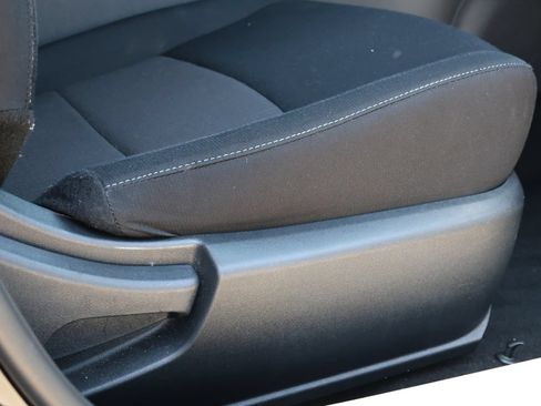 Used 2024 Nissan Sentra SV FWD image 28