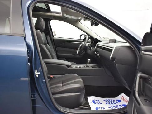 Used 2025 MAZDA CX-50 AWD 2.5 S w/ Premium Package image 17