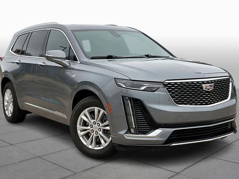 Used 2022 Cadillac XT6 Luxury image 2