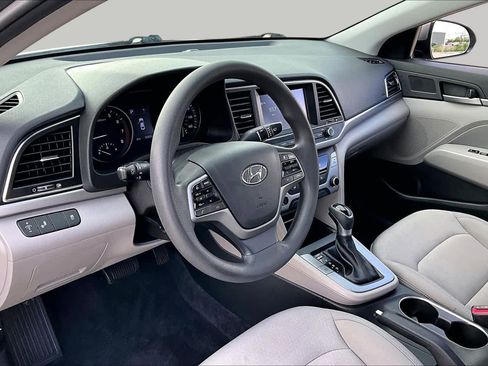Used 2018 Hyundai Elantra SEL FWD image 16